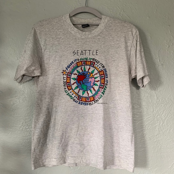 Seattle earth graphic tee - Picture 2 of 7